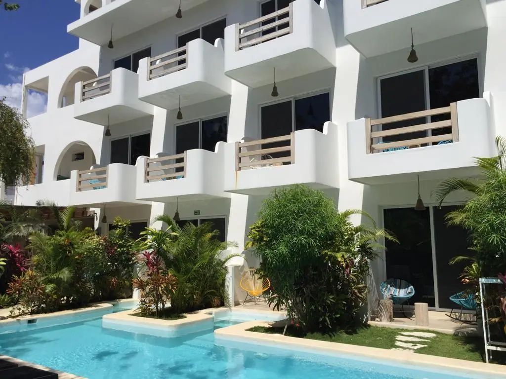 Andromeda Ote 18, Tulum Centro, Col Hurranes, 