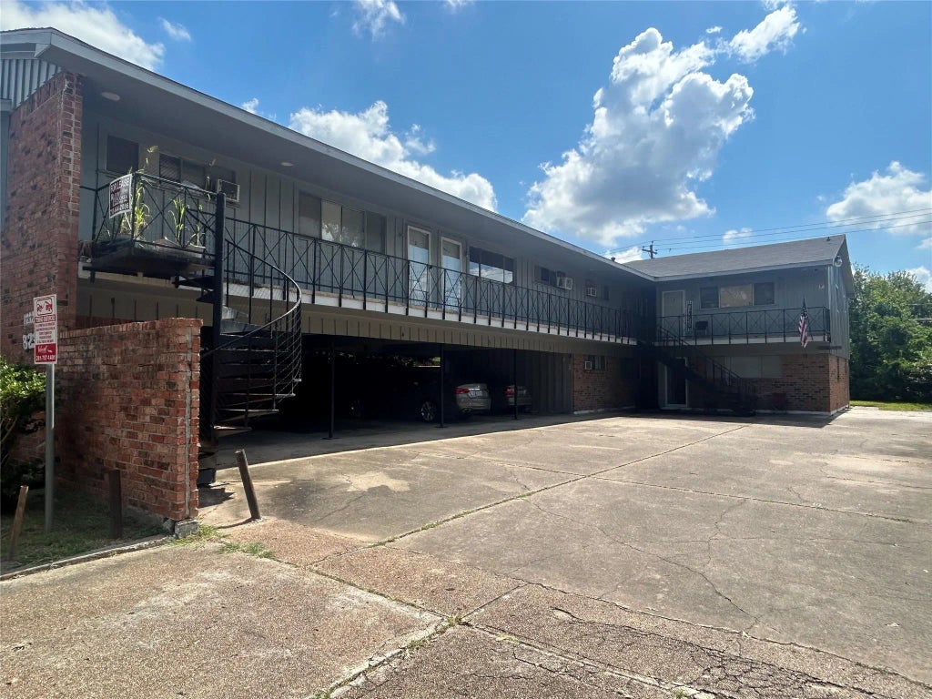 8232 Glenview Drive 7, Houston