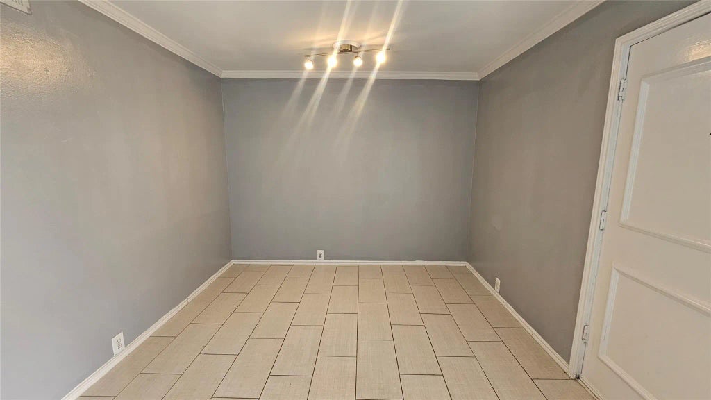 3015 Greenridge Drive 68, Houston