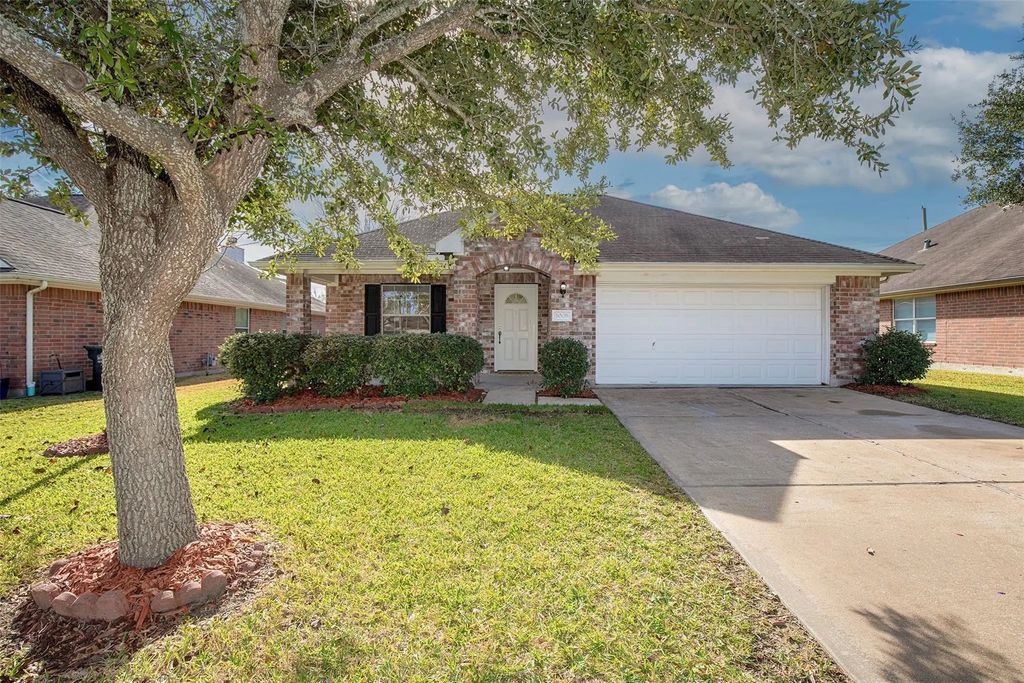 5008 Blanco Drive, Pearland