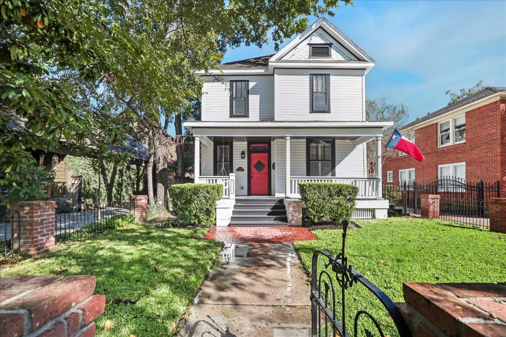 1214 Heights Boulevard, Houston