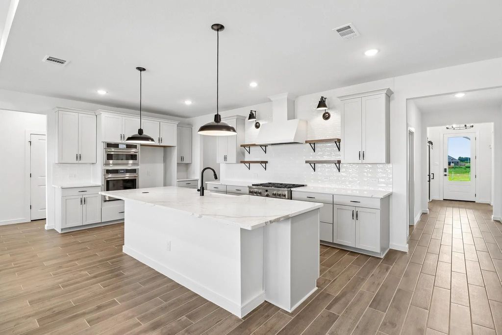 12406 Old Fashion Circle, Mont Belvieu