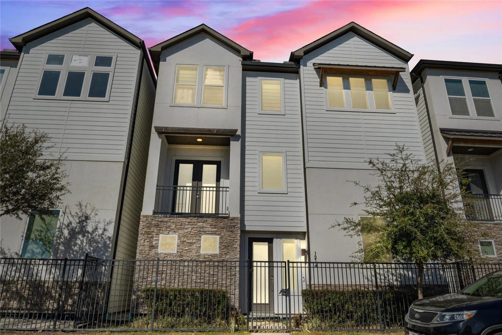 1214 Upton Street, Houston