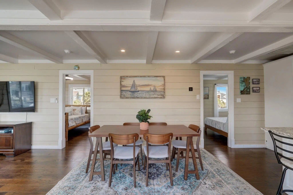 22819 Vida Street, Galveston