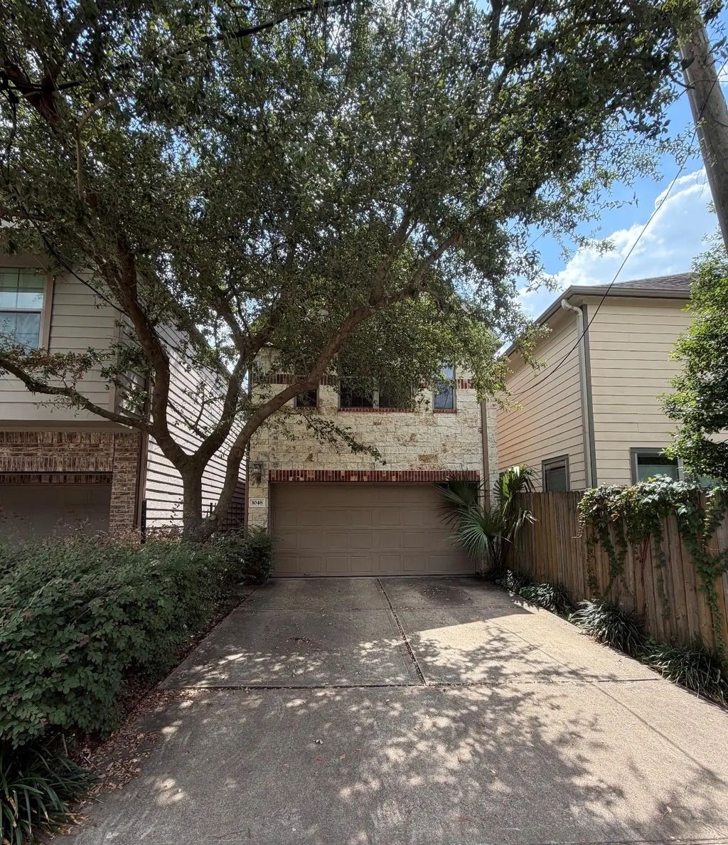 1048 W 26th Street, Houston