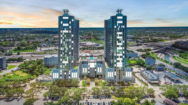 5925 Almeda Road 11107, Houston