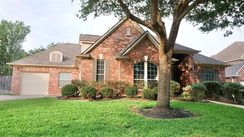 8303 Crescent Knolls Drive, Richmond