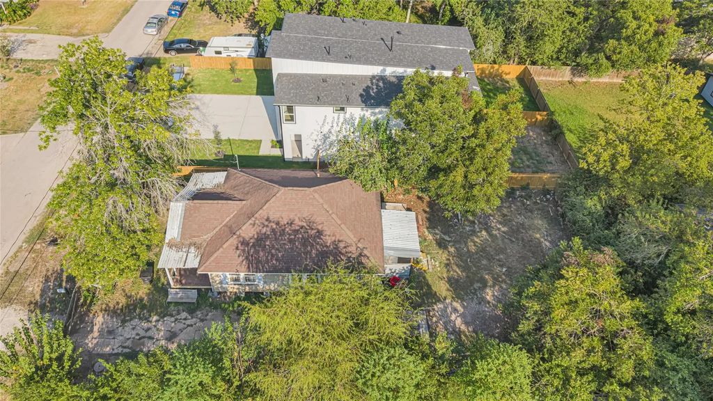 5214 Higgins Street, Houston
