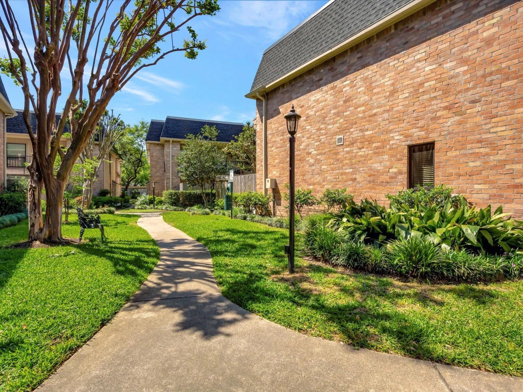 1601 S Shepherd Drive 138, Houston