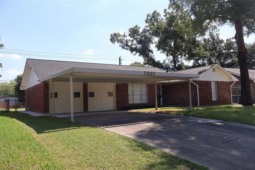 7507 Sandpiper Drive, Houston