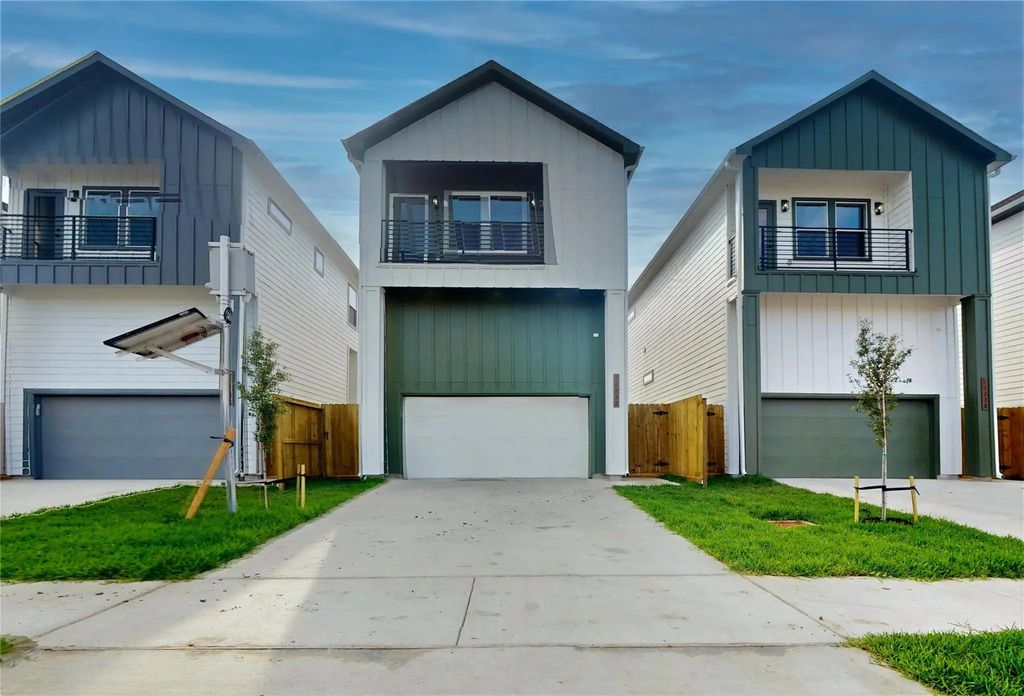 12242 Kirkgard, Houston