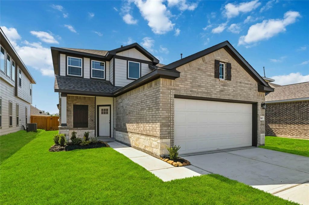 1060 Lilly Lane, Bellville