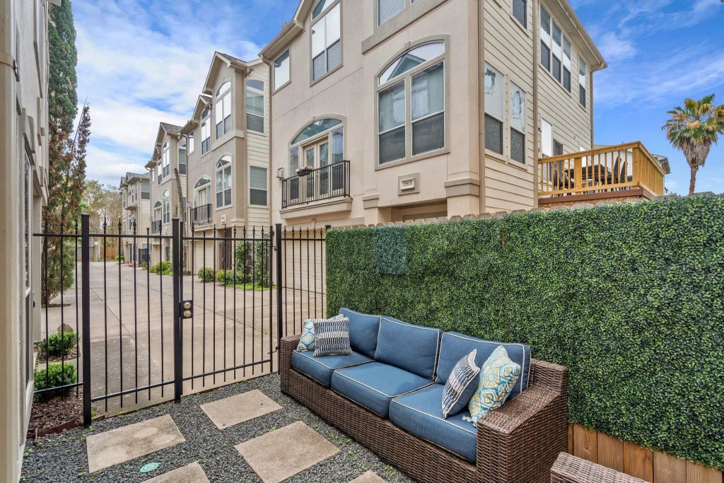 126 Detering Street D, Houston