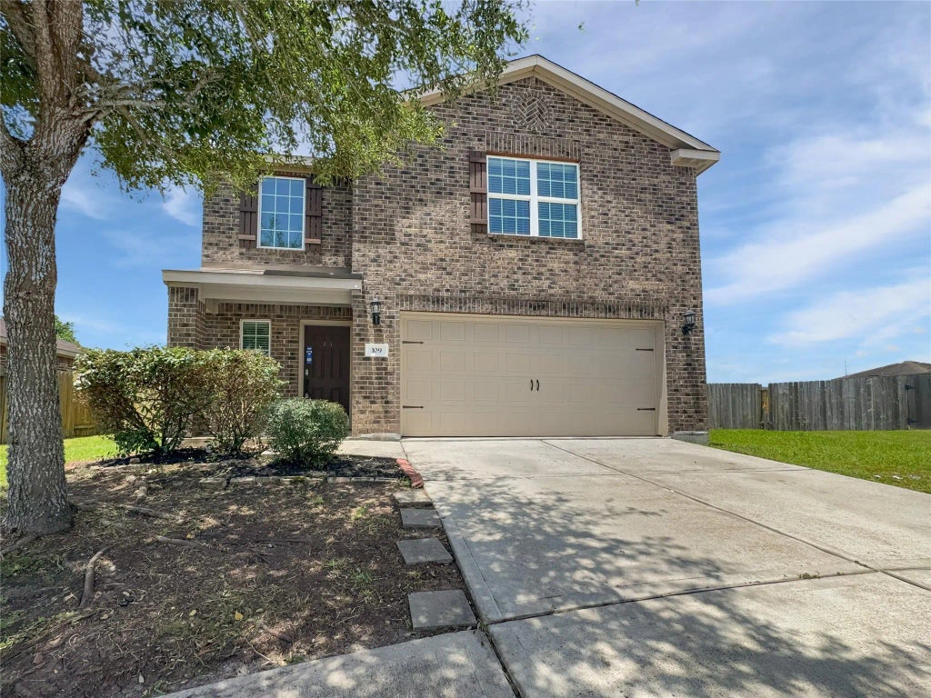 109 Indigo Brush Drive, La Marque