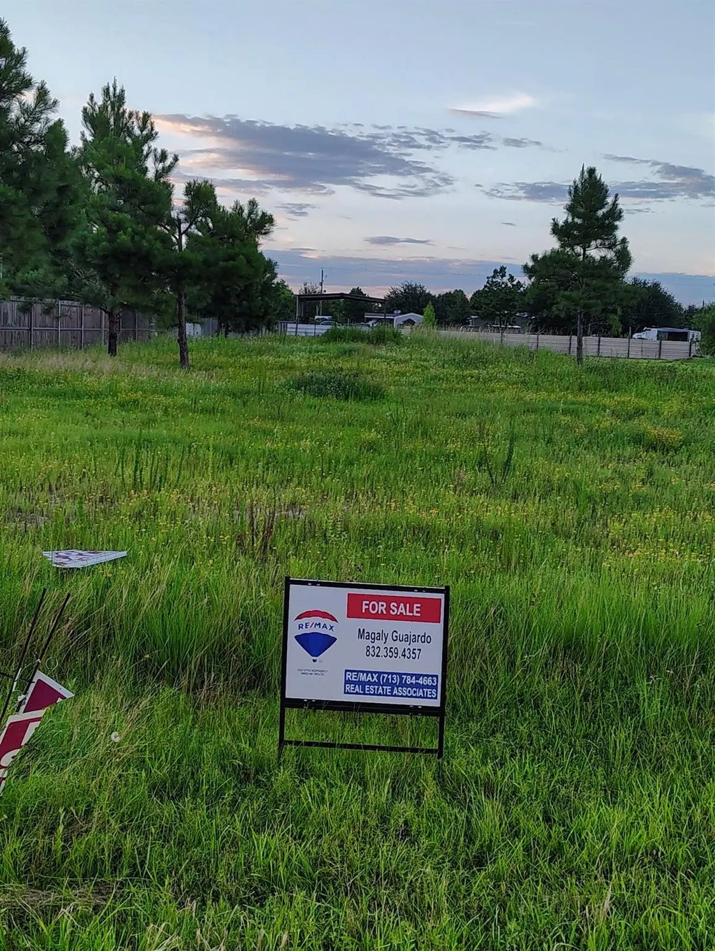 1939 County Road 3545, Cleveland