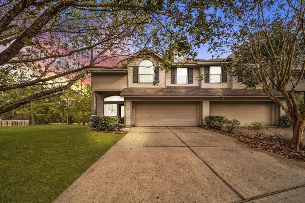 30 Baccara Place, Conroe