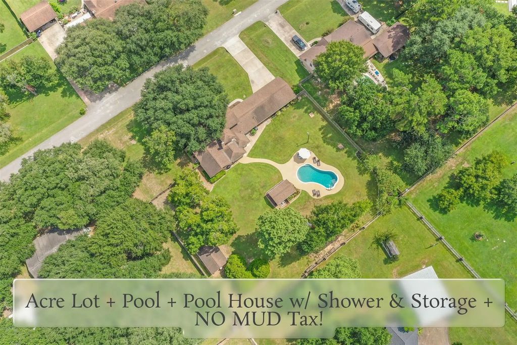 16855 E Maglitto Circle, Tomball