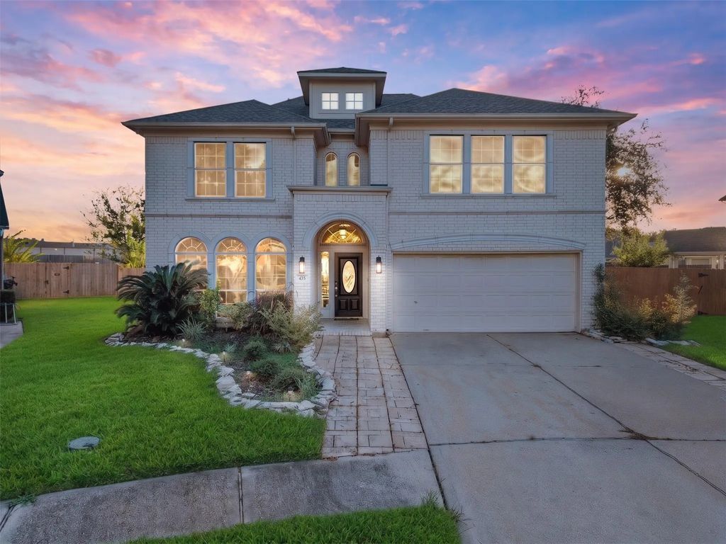 435 Twin Timbers Lane, Kemah