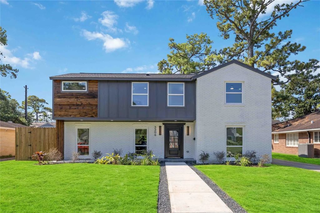 3306 Calumet Street, Houston