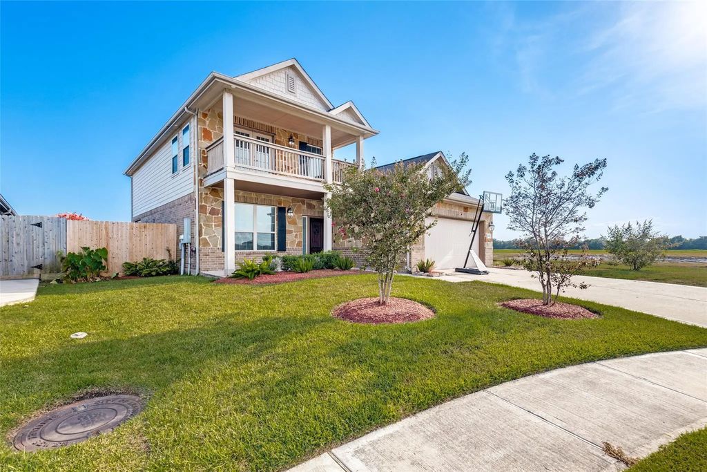 3061 Arbor Ranch Court, Dickinson