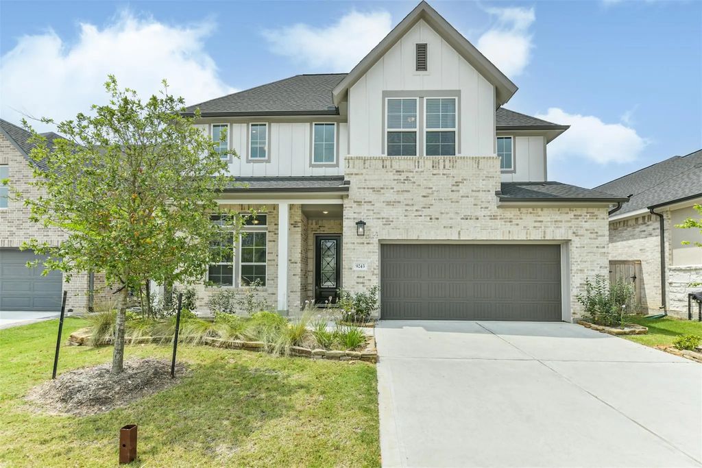 9243 Trimble Landing Drive, Tomball