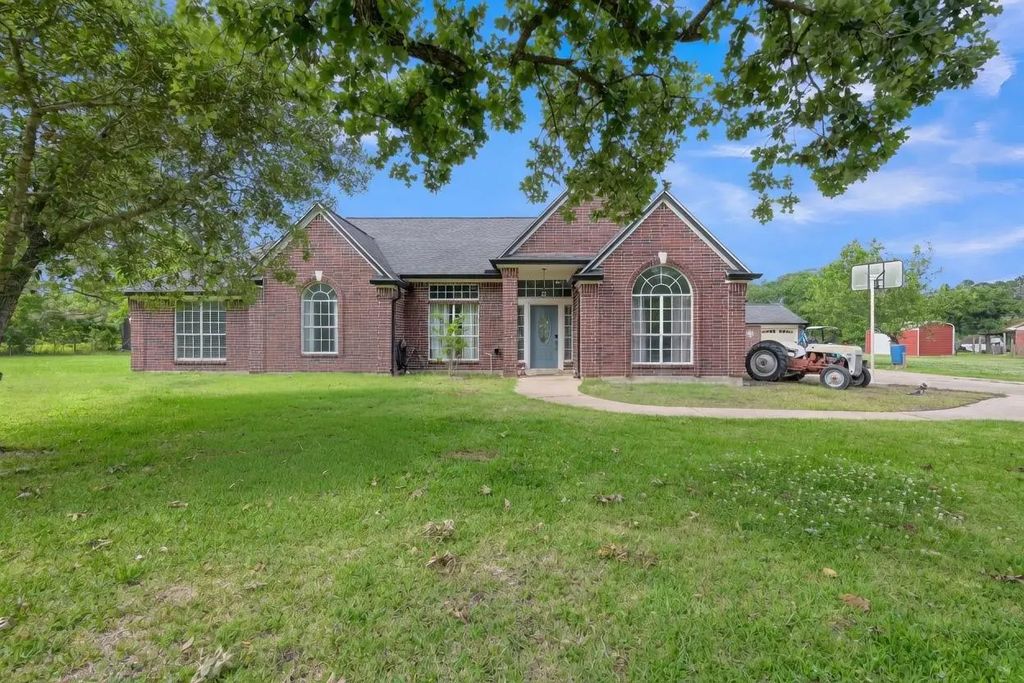 251 Petty Road, Waller