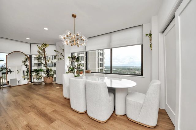 14 Greenway Plaza 23p, Houston