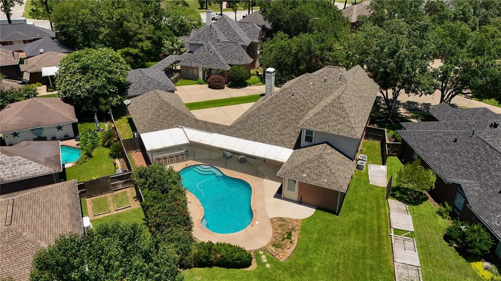 12731 Melvern Court, Houston