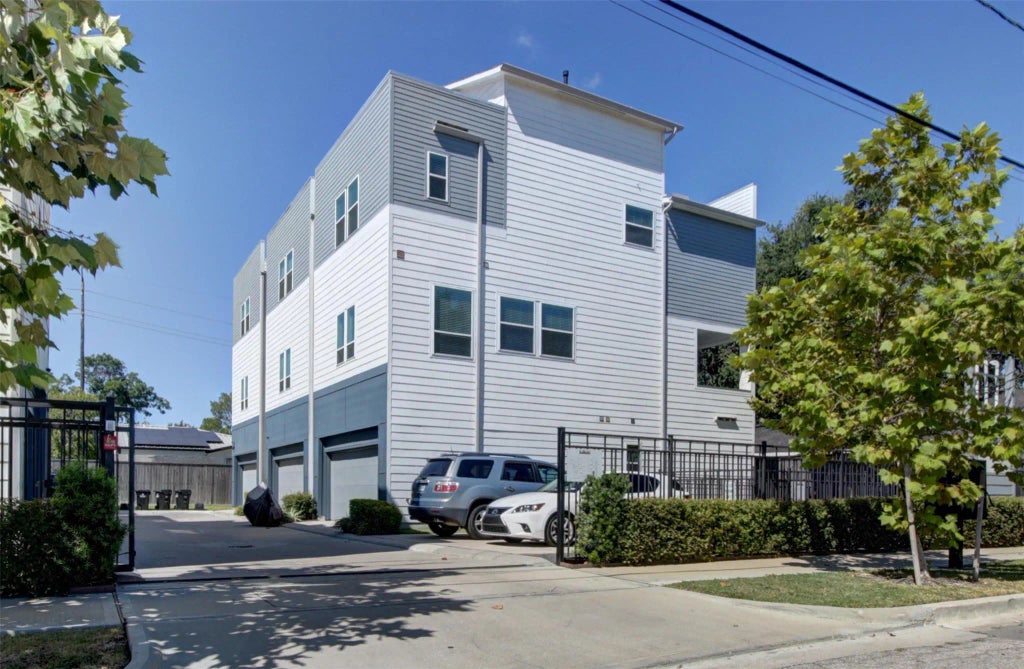 1909 Maury Street C, Houston