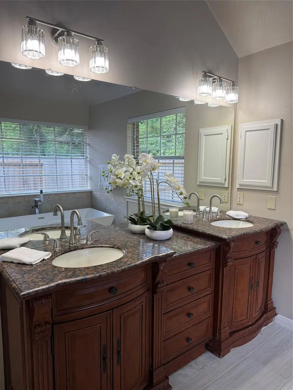 4415 Echo Falls Drive, Kingwood