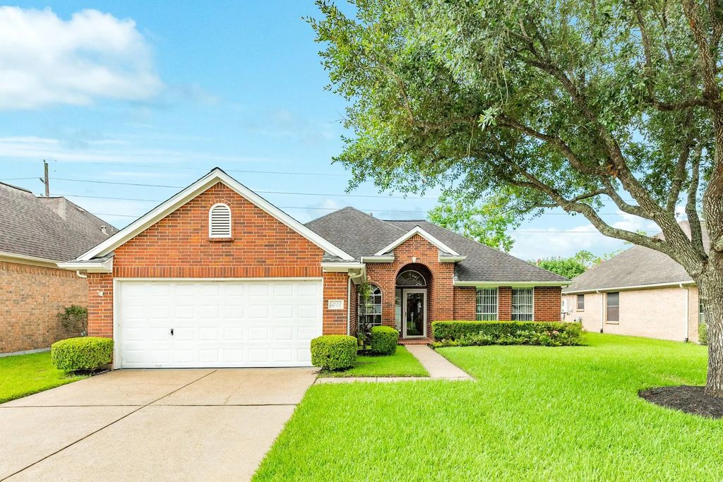 3722 S Peach Hollow Circle, Pearland
