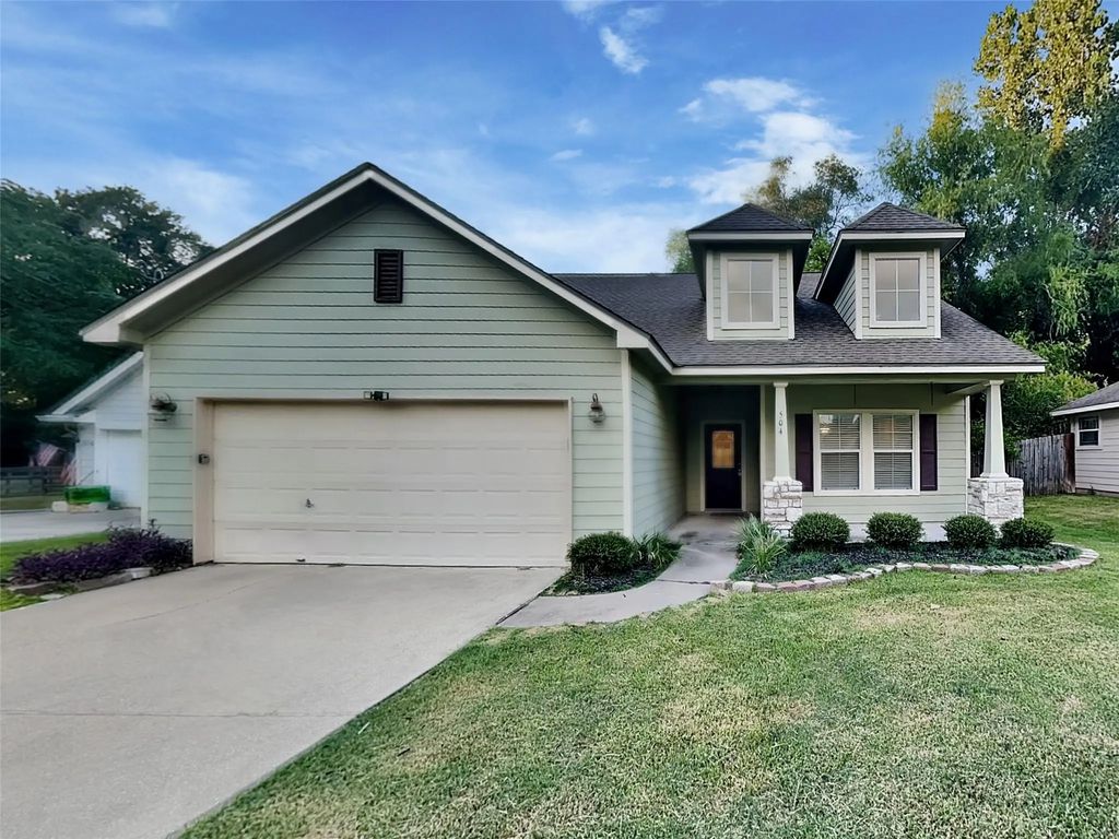 504 Forest Glen Street, Conroe