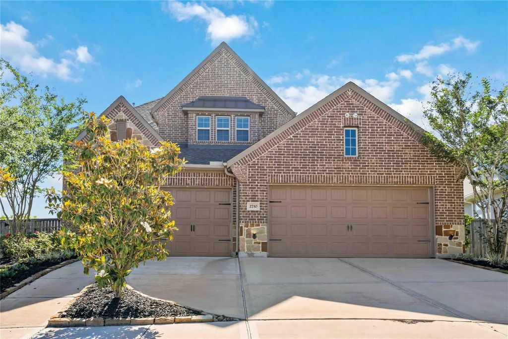 2710 Big Vine Court, Sienna Plantation