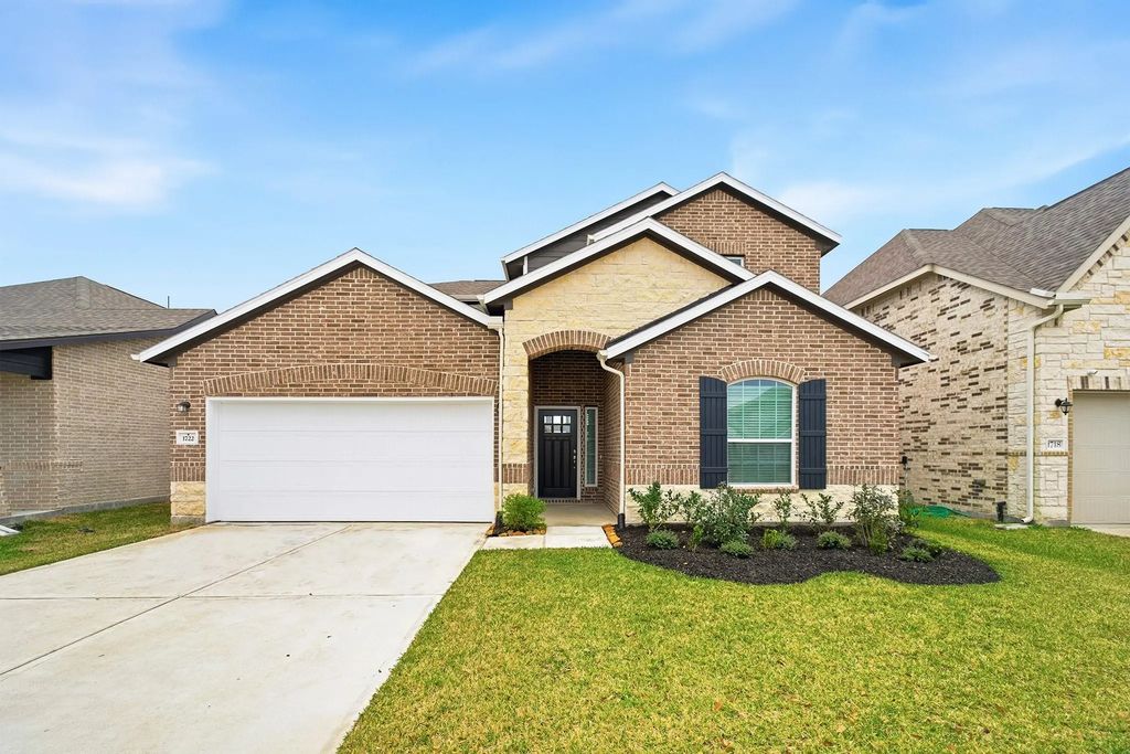 1722 Navigation Lane, Angleton