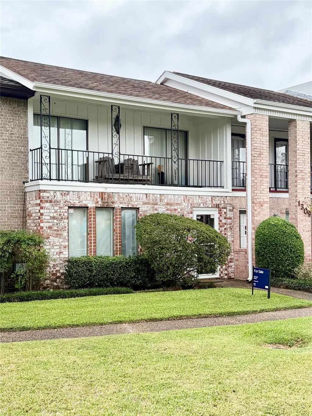 1311 Town Circle 4, Baytown