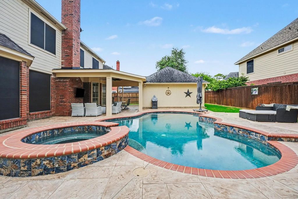 2515 Masters Drive, League City