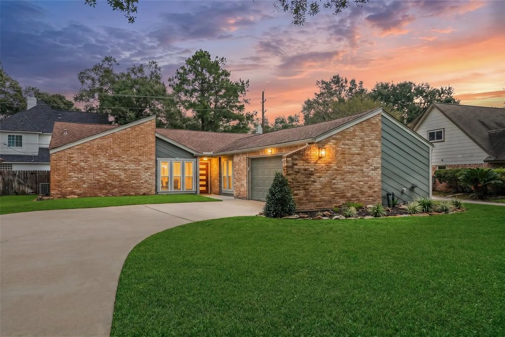 15126 Carols Way Drive, Houston
