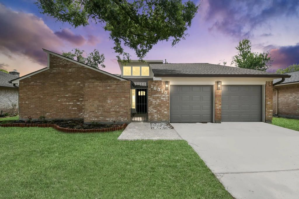 16310 Havenhurst Drive, Houston
