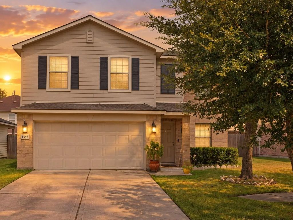 8947 Summerset Meadow Court, Houston