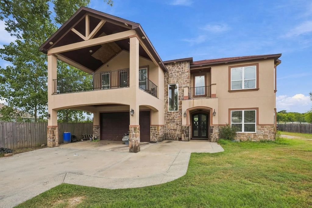 6205 Allison Road, Houston