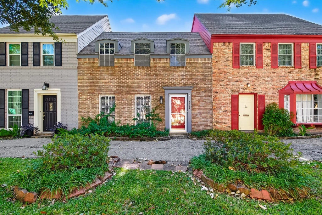 5204 Arboles Drive B, Houston