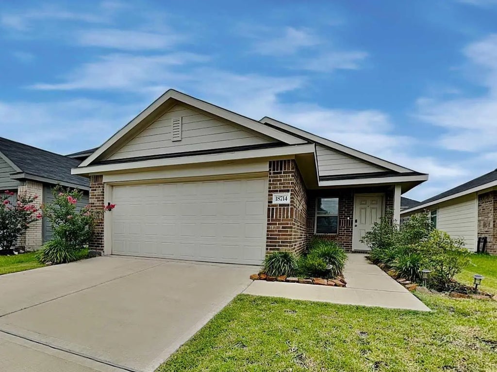 18714 Mercer Falls Drive, Hockley