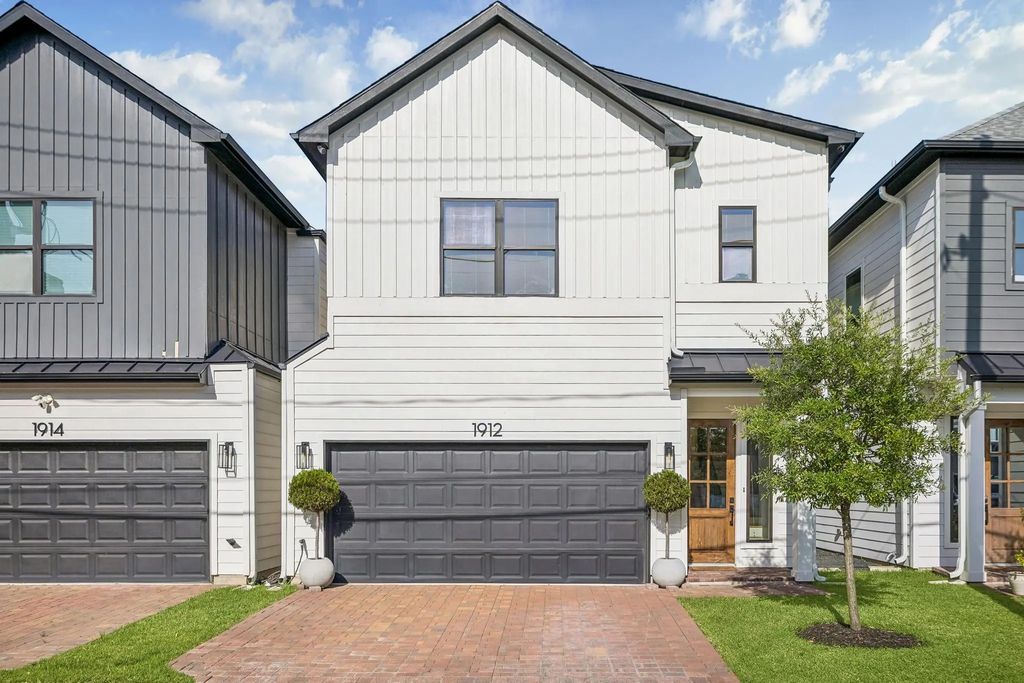 1912 Hoskins Drive, Houston