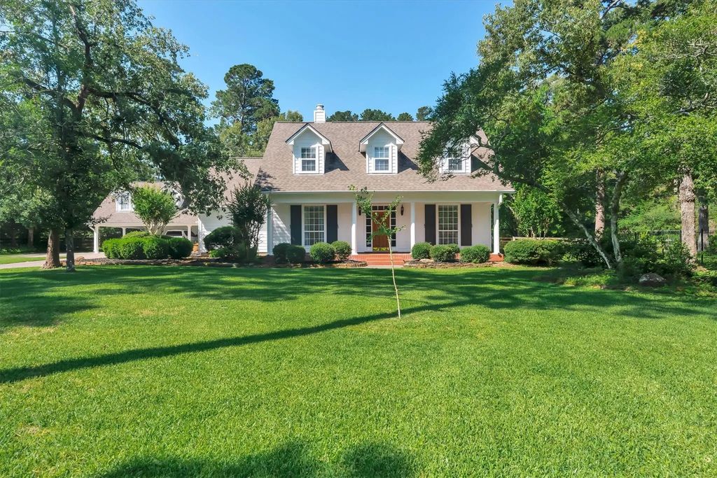 2326 Timberknob Court, Magnolia
