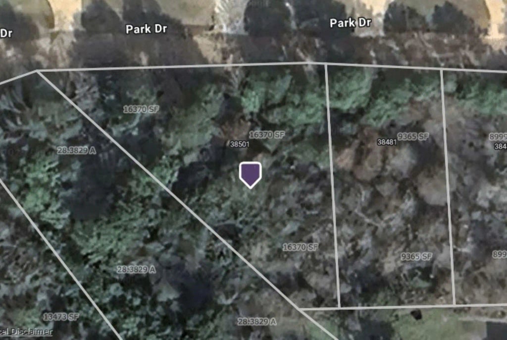 Park View Dr, Hempstead