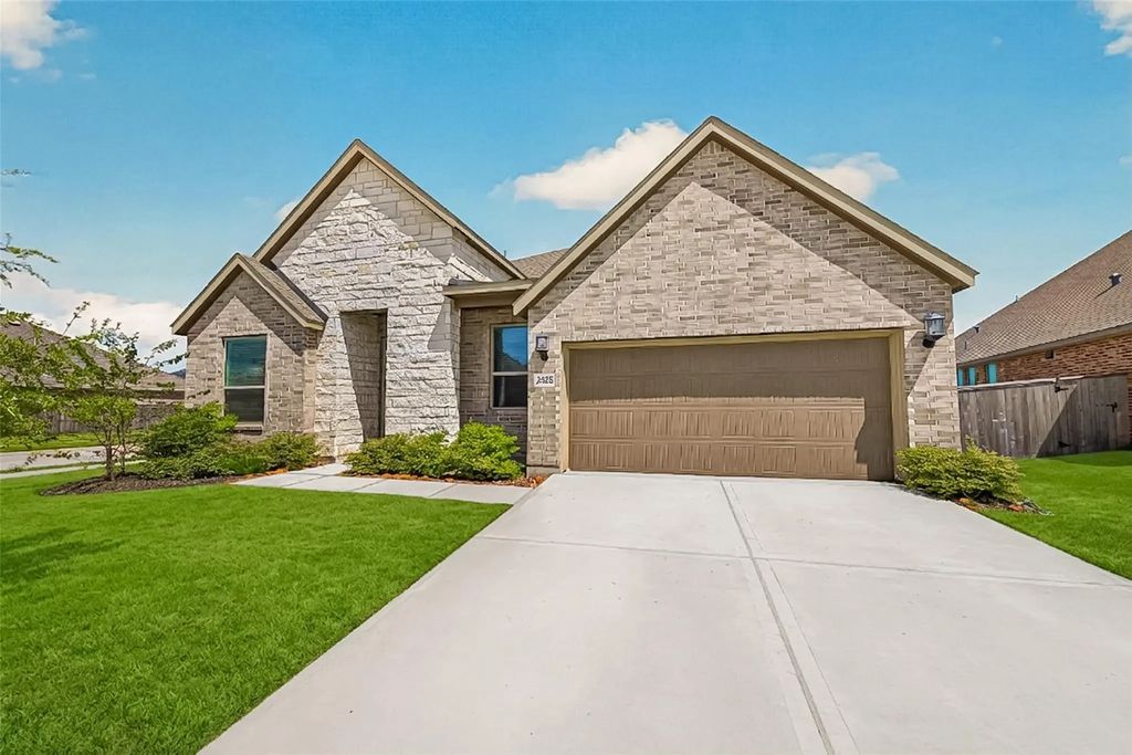 2327 Lily Cove Court, Richmond