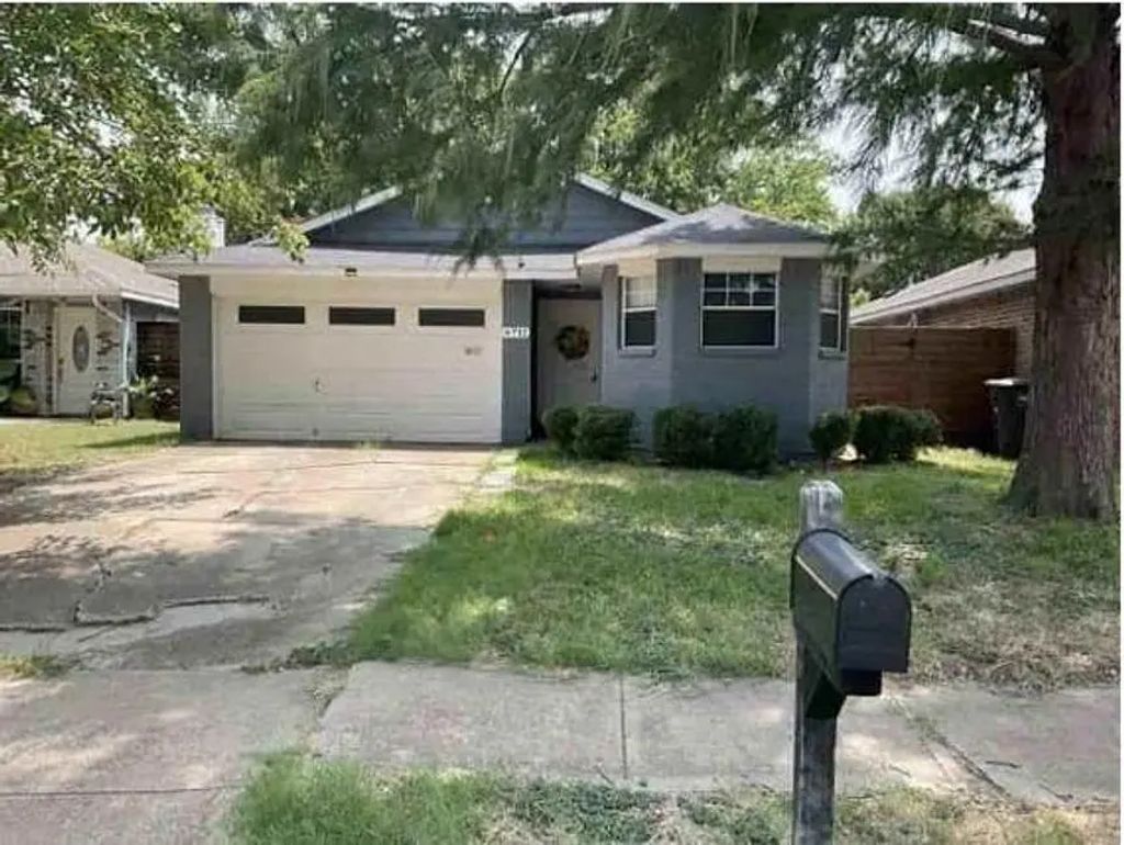 6712 Silver Sage Drive, Fort Worth
