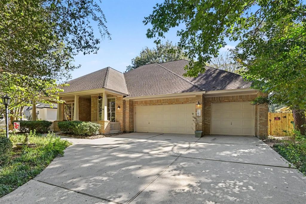 Icon Empty Nester 43 S Plum Crest Circle, The Woodlands Property Listing: MLS® #70731560