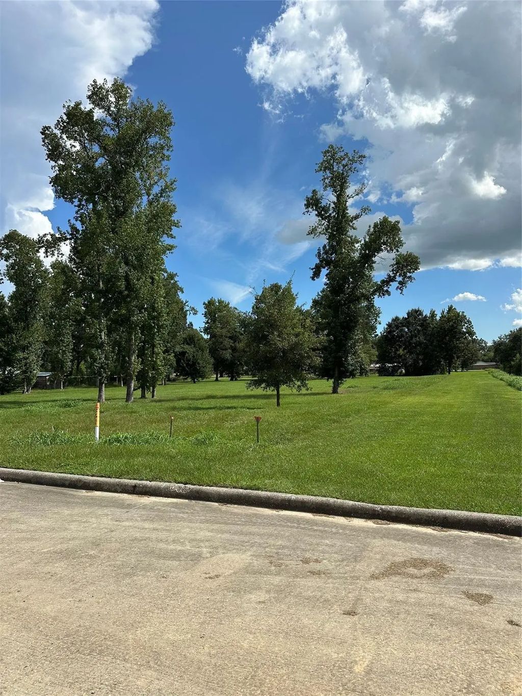 1 Lovers Lane, Dayton