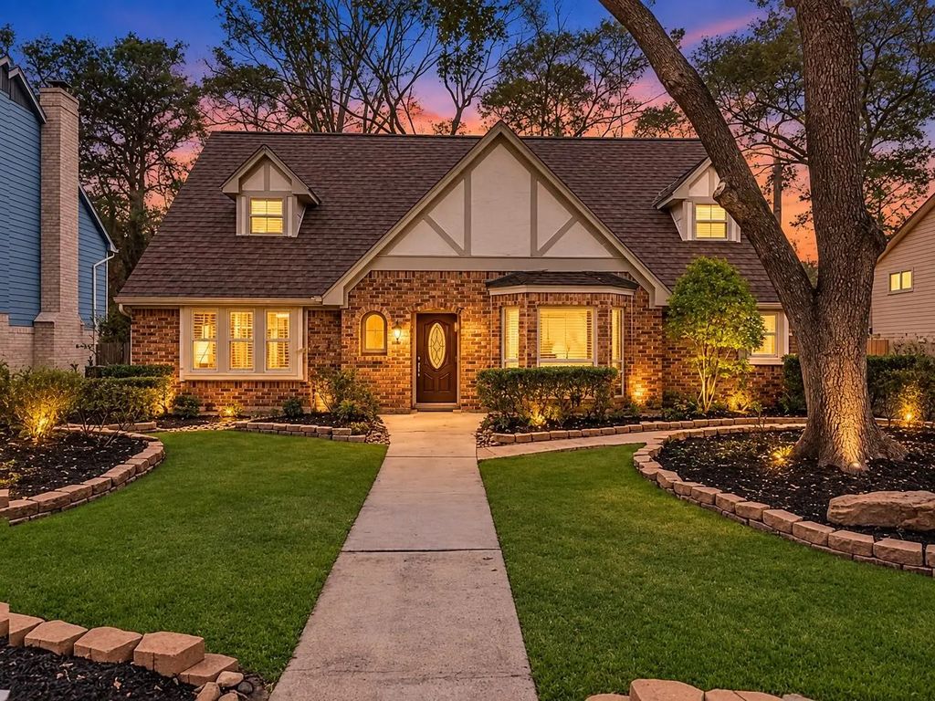 12918 Elmington Drive, Cypress